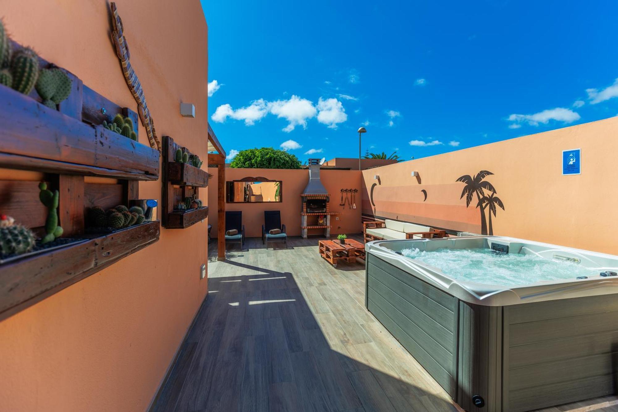 Villa Jacuzzi & Barbecue La Oliva Εξωτερικό φωτογραφία